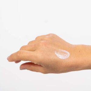 DERMAGLOS FACIAL CREMA NUTRITIVA DE NOCHE PIEL NORMAL  70gr - Imagen 4